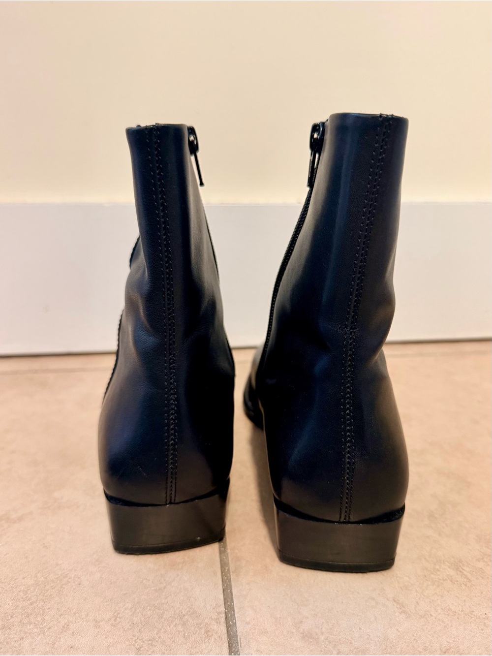 Vagabond Shoemakers Nella Bootie - Picture 3 of 8